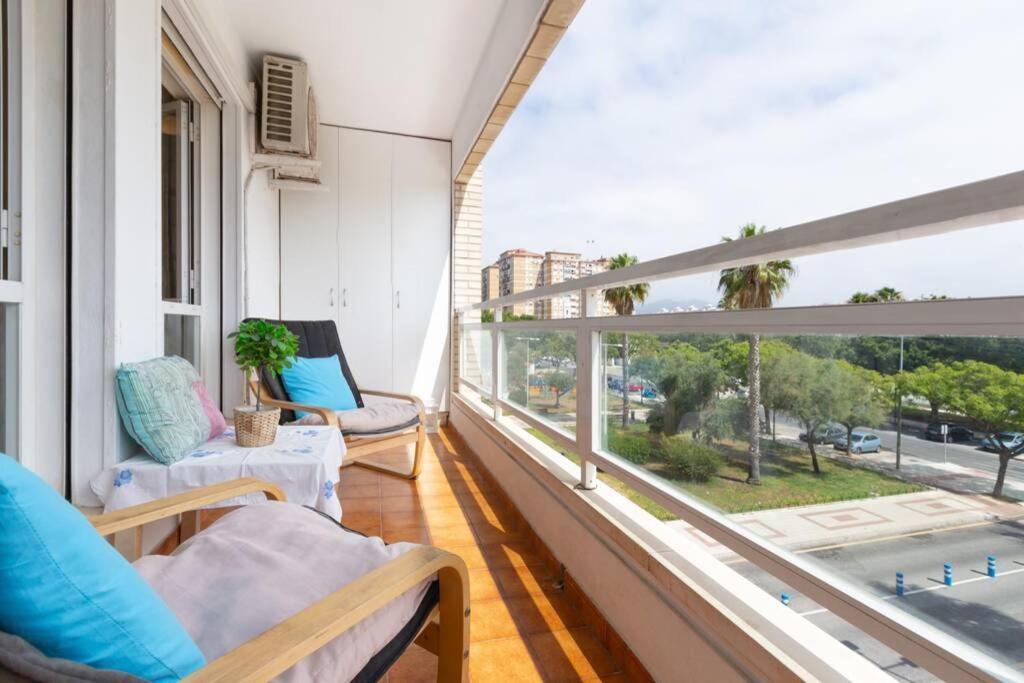Apartament Playa Huelin Apartamento Malaga Zewnętrze zdjęcie